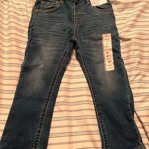 Cat and Jack size 3t Jeans